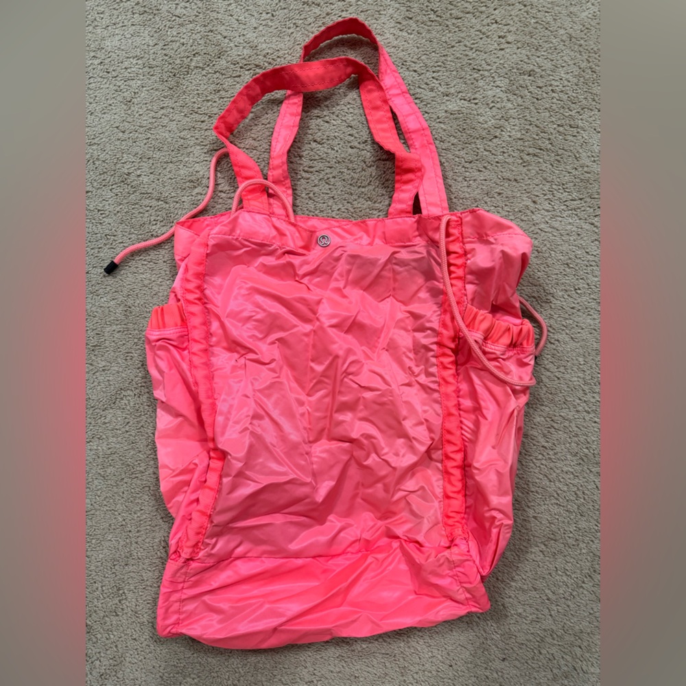 Lululemon beach/yoga bag